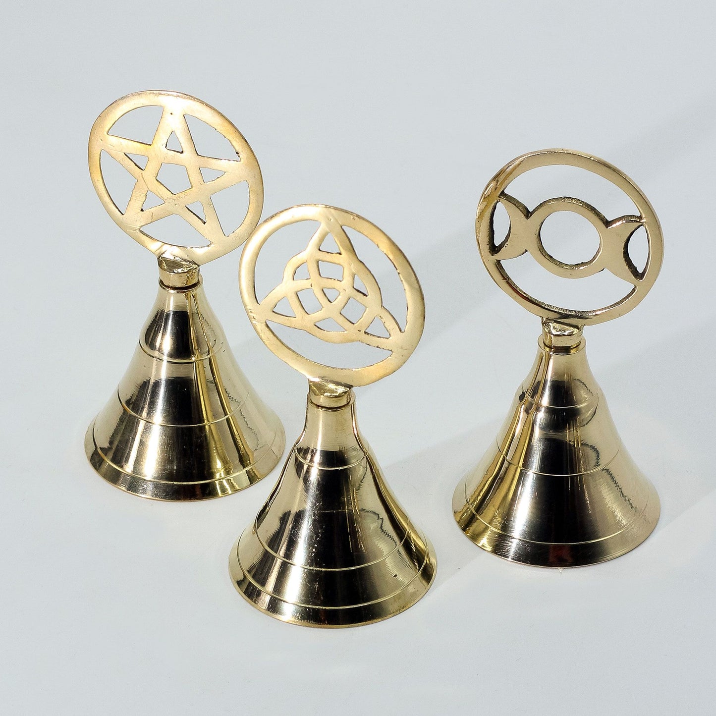 Campana de latón para altar - Tres lunas